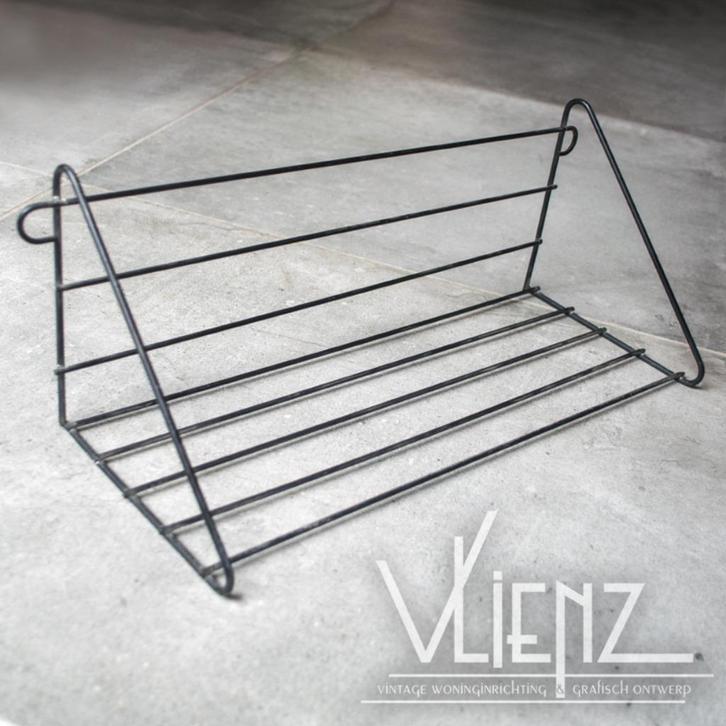 Vintage, industrieel, metalen rek, wandrek, boekenrek draad, Huis en Inrichting, Woonaccessoires | Wandplanken en Boekenplanken