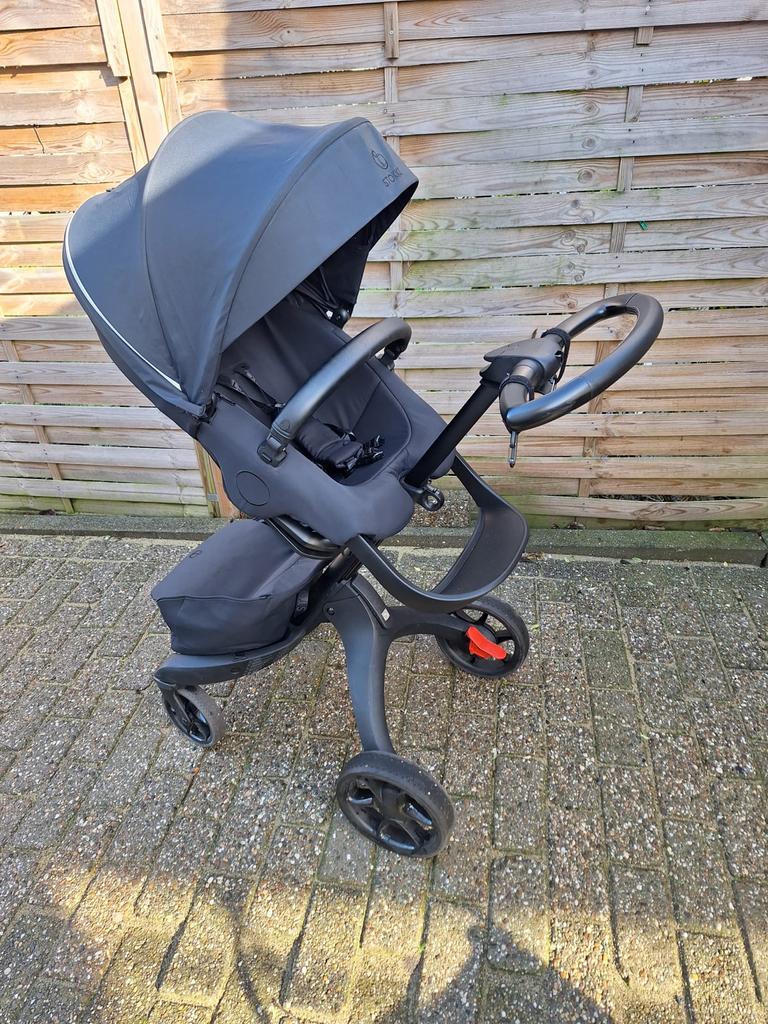 3-delige Stokke Xplory X Kinderwagen, Zo goed als nieuw, Kinderwagen, Overige merken, Verstelbare duwstang