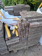 Gratis diverse tegels en klinkers, Tuin en Terras, Tegels en Klinkers, Ophalen, Gebruikt, Klinkers, 10 m² of meer