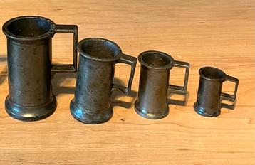 Antiek tin set beschikbaar voor biedingen