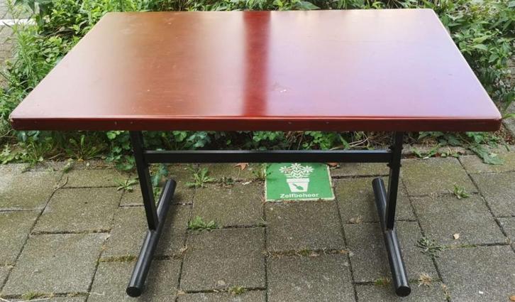 Stevige en kwalitatief hoogwaardige bureau/eettafel, Huis en Inrichting, Bureaus, Gebruikt, Bureau, Ophalen of Verzenden