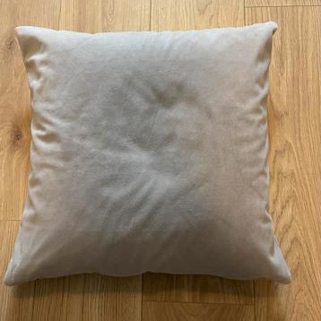 Kussen velours incl. linnen hoes + veren binnenkussen 50x50 beschikbaar voor biedingen