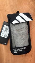 Adidas scheenbeschermers M nieuw!!, Ophalen of Verzenden, Zo goed als nieuw, Overige typen
