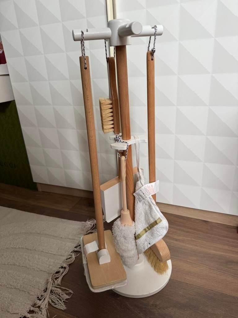 Speelgoed houten schoonmaakset, Ophalen of Verzenden, Zo goed als nieuw