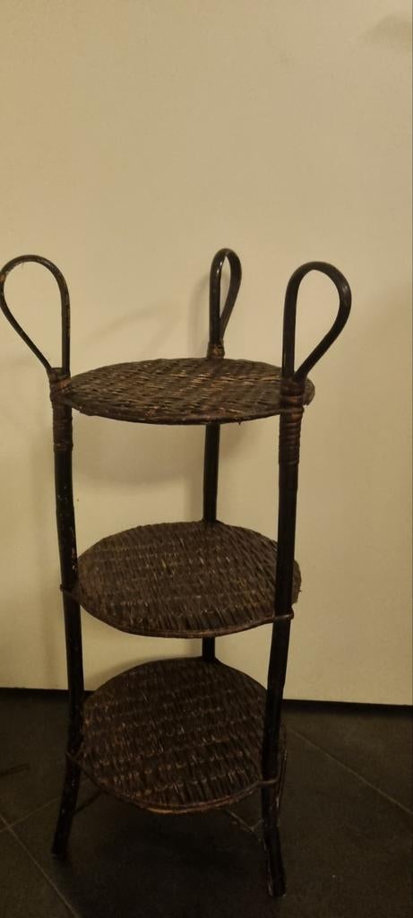 Vintage Rotan Plantenstandaard met 3 Niveaus, Ophalen of Verzenden, Gebruikt