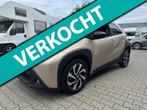 Toyota Aygo X 1.0 VVT-i S-CVT Pulse Bi-Tone Automaat, 12 maanden, Stof, Gebruikt, Zwart