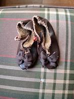 Leren poppenschoentjes, Antiek en Kunst, Antiek | Speelgoed, Ophalen of Verzenden