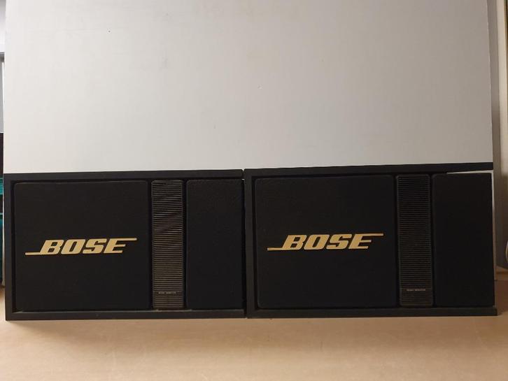2 Luidsprekers Bose 301 series II, Audio, Tv en Foto, Luidsprekers, Gebruikt, Front, Rear of Stereo speakers, 120 watt of meer