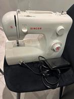 Singer Tradition Naaimachine met kleine afwijking, Hobby en Vrije tijd, Naaimachines en Toebehoren, Ophalen, Zo goed als nieuw