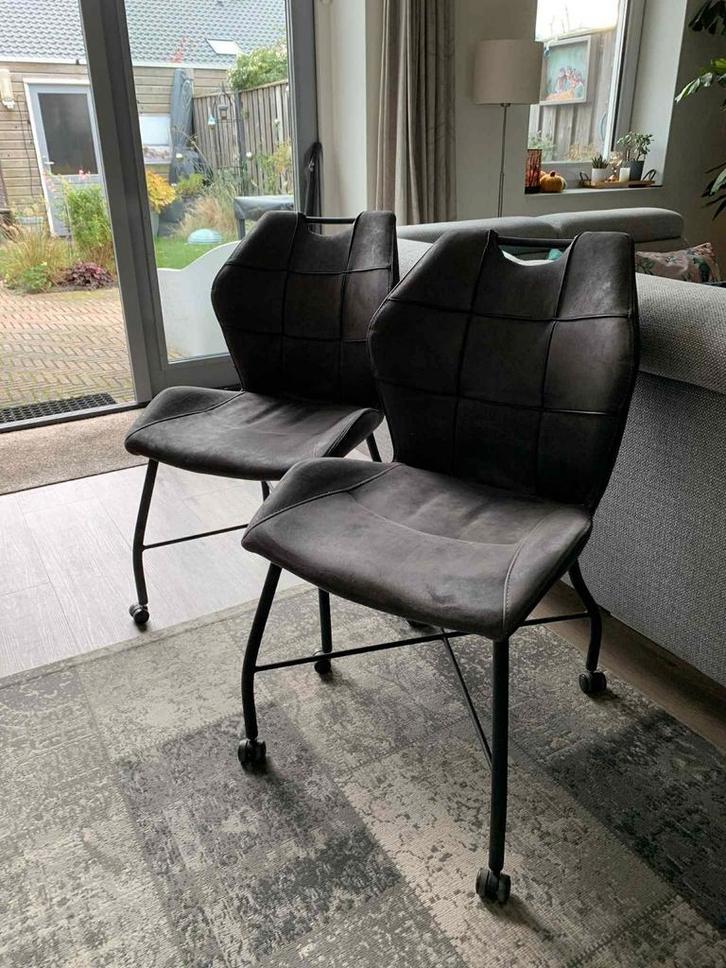 4 Eetkamerstoelen op Wieltjes - Grijs, Huis en Inrichting, Stoelen, Grijs, Ophalen