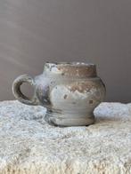 Drinknapje/ beker, Antiek en Kunst, Antiek | Keramiek en Aardewerk, Ophalen of Verzenden