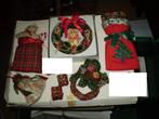 Allerhande kerst-accessoires in o.a. Schotse ruit., Diversen, Kerst, Ophalen of Verzenden, Zo goed als nieuw