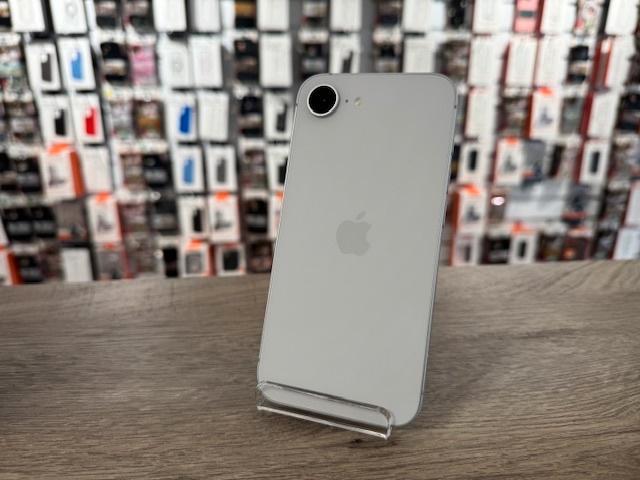 iPhone 16e 256GB Wit - Garantie & Nieuwstaat!, Telecommunicatie, Mobiele telefoons | Apple iPhone, Zo goed als nieuw, 256 GB, Zonder abonnement