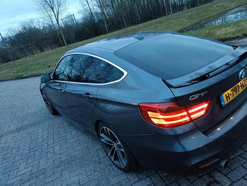 BMW 3-Serie GT 335I Aut8 2014 Grijs, Auto's, BMW, Particulier, 3-Serie GT, Benzine, E, Hatchback, Automaat, Geïmporteerd, Zilver of Grijs