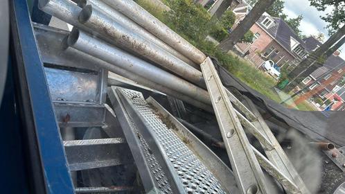 Voor ijzer en oude Radiatoren wij staan er binnen 24 uur, Doe-het-zelf en Verbouw, Verwarming en Radiatoren, Ophalen of Verzenden