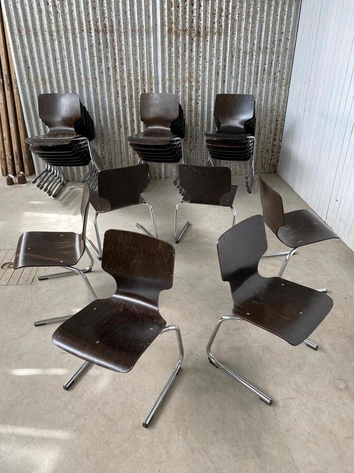 Mooie partij vintage design stoelen flottoto, Huis en Inrichting, Stoelen, Zo goed als nieuw, Vijf, Zes of meer stoelen, Ophalen