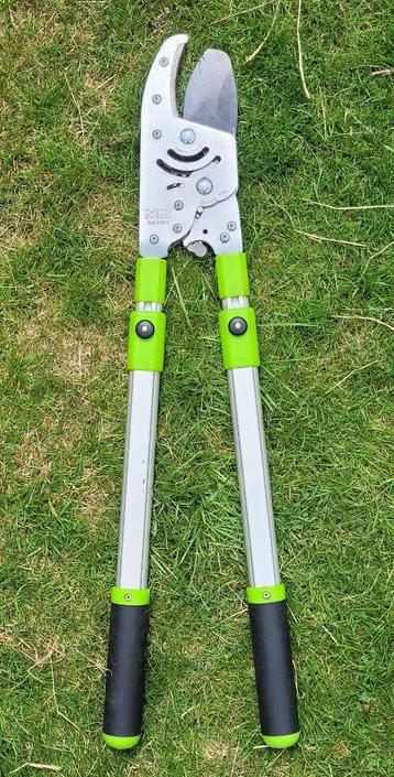 Aambeeld Takkenschaar - Verstelbaar 71-10cm - 4 traps beschikbaar voor biedingen