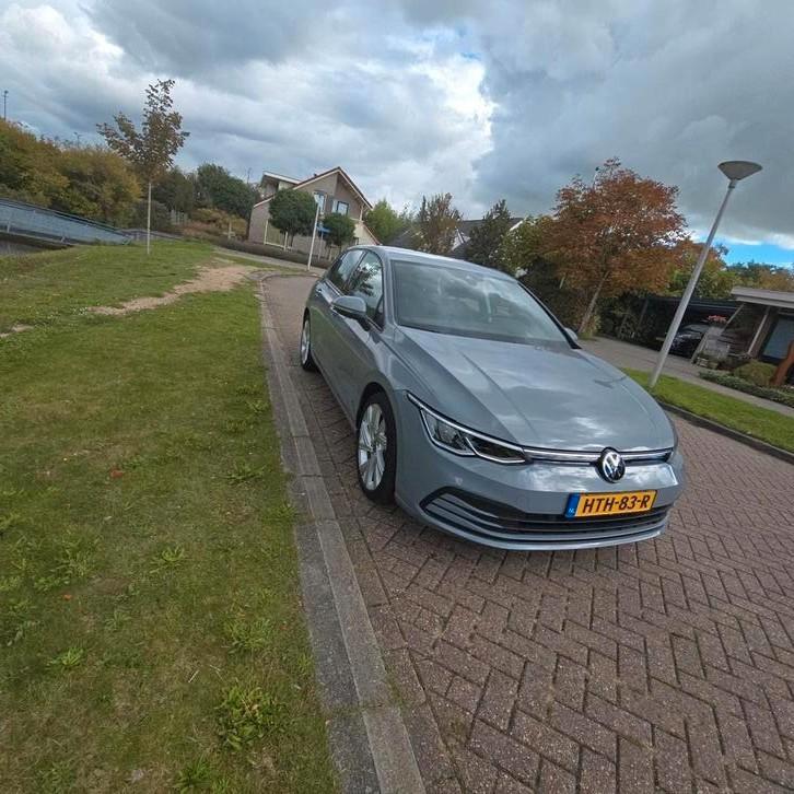 Volkswagen Golf 1.0 TSI 110pk 2023 Grijs, Auto's, Volkswagen, Bedrijf, Golf, Benzine, Hatchback, Handgeschakeld, Geïmporteerd