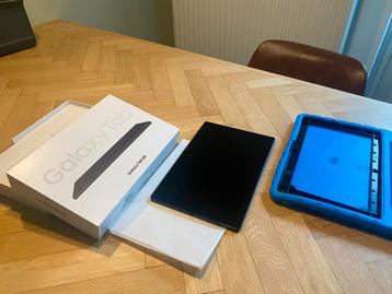 Samsung A8 tablet beschikbaar voor biedingen