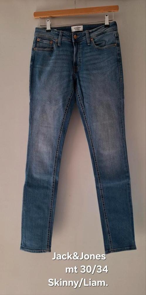 Jack&Jones jongens spijkerbroek mt 30/34., Kleding | Heren, Spijkerbroeken en Jeans, Zo goed als nieuw, W32 (confectie 46) of kleiner