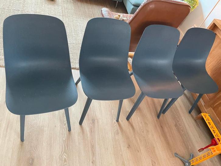 IKEA Odger Blauwe Eetkamerstoel, Huis en Inrichting, Stoelen, Gebruikt, Vier, Kunststof, Blauw, Ophalen