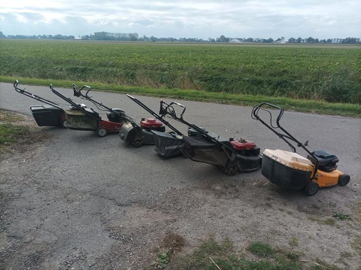 6 grasmaaiers om op te knappen, Tuin en Terras, Grasmaaiers, Gebruikt, Benzine-grasmaaier, 50 cm of meer, Cirkelmaaier, Opvangbak