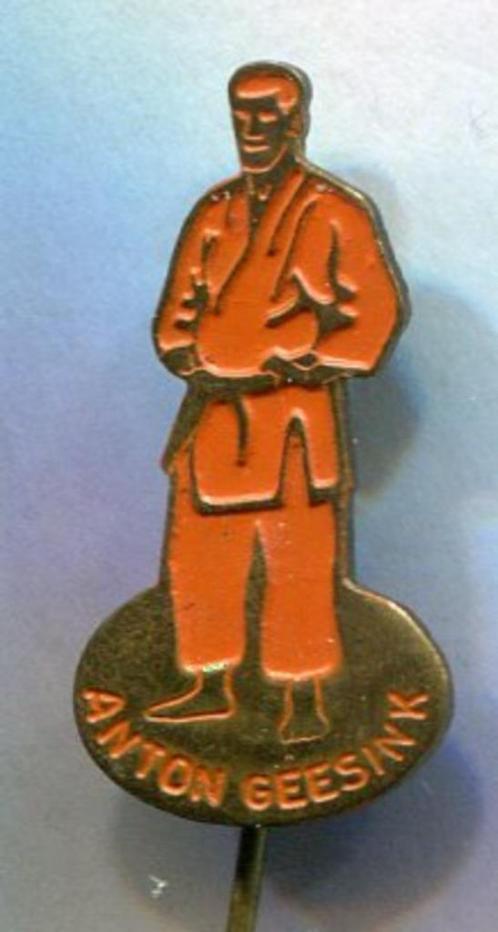 Anton Geesink oranje op koper judoka speldjes ( R_018 ), Verzamelen, Speldjes, Pins en Buttons, Nieuw, Speldje of Pin, Sport, Verzenden