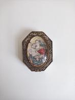 Antiek rozenkransdoosje met achter glas? glazen portret van, Ophalen of Verzenden
