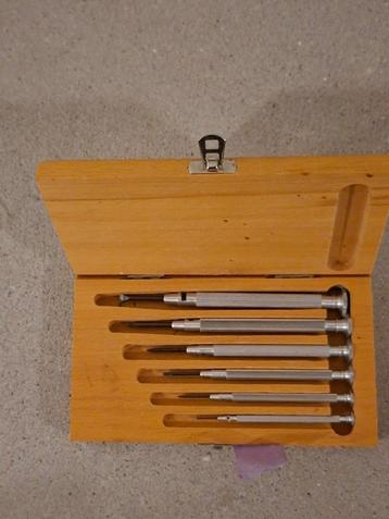 Schroevendraaiers set voor Horloges en Klokken beschikbaar voor biedingen