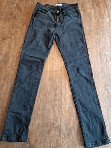 Spijkerbroek met glitter zakken - Maat 38 beschikbaar voor biedingen