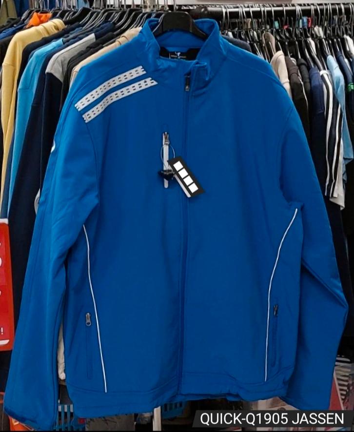 Spotprijs!Partij verkopen. QUICK
JASSEN
63 stuks voor €2.500, Kleding | Heren, Wintersportkleding, Nieuw, Overige typen, Overige maten