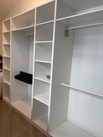 IKEA Pax Kast - Wegens Verhuizing beschikbaar voor biedingen