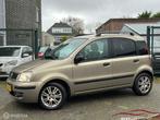 Fiat Panda 1.2 Emotion Airco/Bluetooth/Trekhaak, Auto's, Fiat, Voorwielaandrijving, Gebruikt, Met garantie (alle), Beige