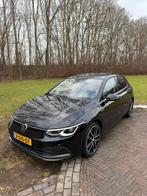 Volkswagen Golf 1.5 Etsi 150pk Pano, 4 cilinders, Zwart, 690 kg, 149 pk