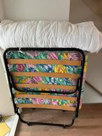 Opklapbed met wieltjes - ruimtebesparend!, Ophalen, Gebruikt, 90 cm, 200 cm