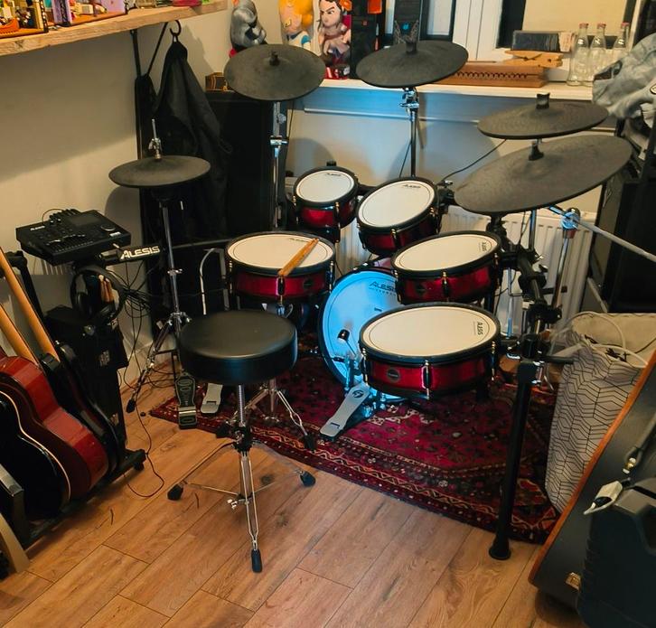 Alesis Strike Pro Special Edition, Muziek en Instrumenten, Drumstellen en Slagwerk, Zo goed als nieuw, Overige merken, Ophalen