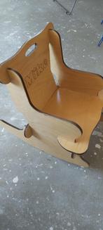 Houten schommel stoel, Kinderen en Baby's, Speelgoed | Houten speelgoed, Ophalen, Zo goed als nieuw