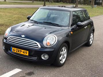 Mini ONE 1.4 95pk 2008 Zwart APK AIRCO INRUILKOOPJE INR MOG beschikbaar voor biedingen