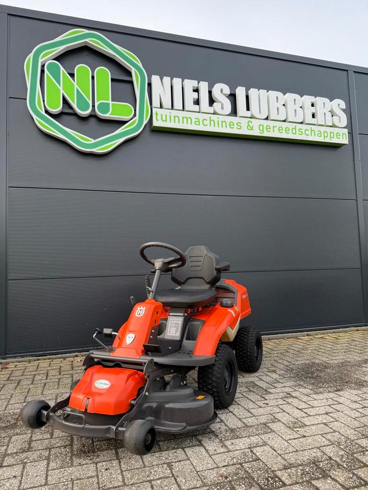Husqvarna R 214 TC Zitmaaier - Zeer netjes, Tuin en Terras, Grasmaaiers, Gebruikt, Benzine-grasmaaier, 50 cm of meer, Cirkelmaaier
