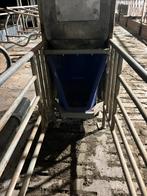 Te koop krachtvoer box, Dieren en Toebehoren, Januari, Meerdere dieren