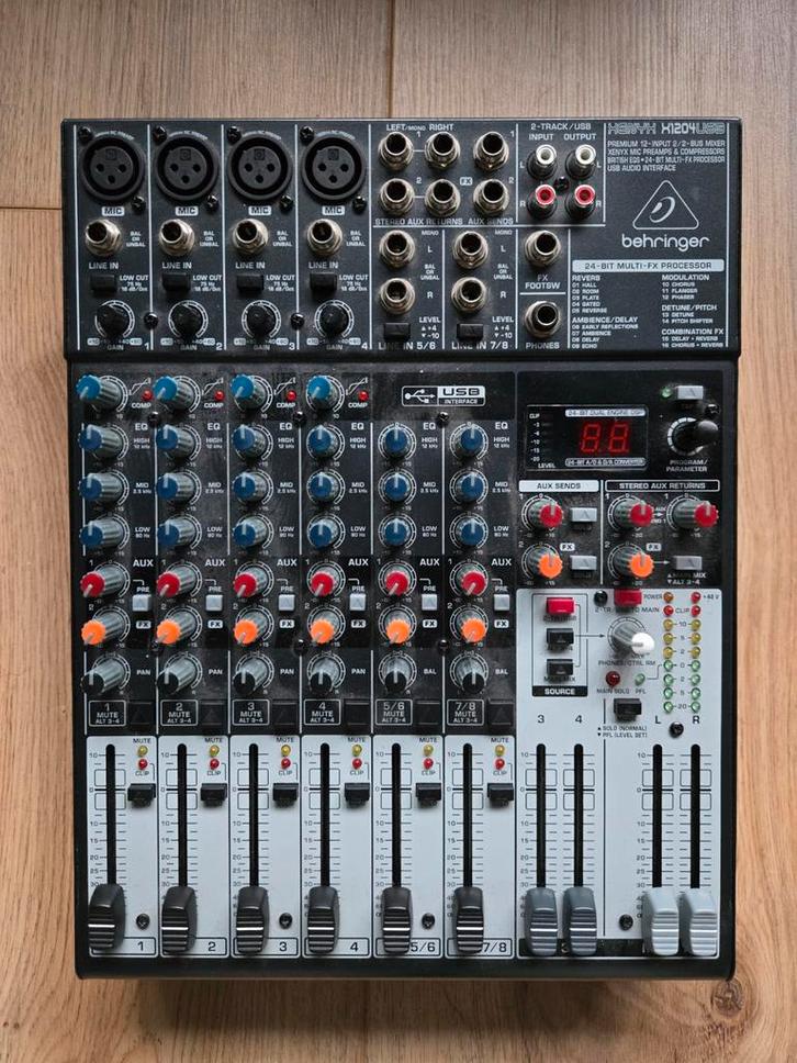 Behringer Xenyx FX1204 USB Mixer - Topstaat!, Muziek en Instrumenten, Mengpanelen, Zo goed als nieuw, 10 tot 20 kanalen, Ophalen of Verzenden