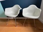 Eames DAX glasvezel armchair, Huis en Inrichting, Stoelen, Vier, Modern, Wit, Zo goed als nieuw