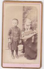 CDV van 2 Kinderen - Foto Hebert Parijs -, Verzamelen, Foto's en Prenten, Verzenden, Voor 1940, Foto