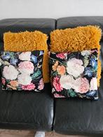 Kussens, Huis en Inrichting, Woonaccessoires | Kussens, Ophalen of Verzenden, Zo goed als nieuw, Geel, Vierkant