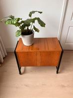 Mooi vintage kastje / naaikastje / halkastje uit de jaren 60, Huis en Inrichting, Kasten | Overige, Ophalen, Zo goed als nieuw