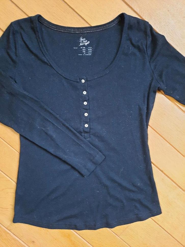 Love to Lounge t- shirt lange mouw zwart maat M, Kleding | Dames, T-shirts, Zo goed als nieuw, Maat 38/40 (M), Zwart, Lange mouw