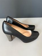 Unisa zwart leren pumps  mt 36, Kleding | Dames, Schoenen, Pumps, Zwart, Ophalen of Verzenden, Zo goed als nieuw