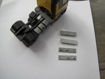 Tekno loopbordes Mercedes Actros, voor achter de cabine. beschikbaar voor biedingen