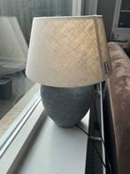 Brynxz lamp met betonnen voet en beige linnen kap, Huis en Inrichting, Ophalen of Verzenden, Zo goed als nieuw, Beige, Rond