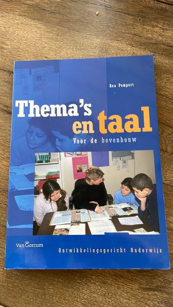 B. Pompert - Thema's en taal voor de bovenbouw, Boeken, Wetenschap, Zo goed als nieuw, Sociale wetenschap, Ophalen of Verzenden